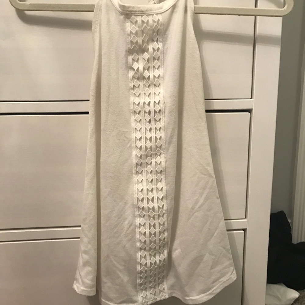 Tank-top with braided back&embroidered detailing